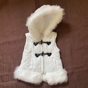White vest size 6-9months